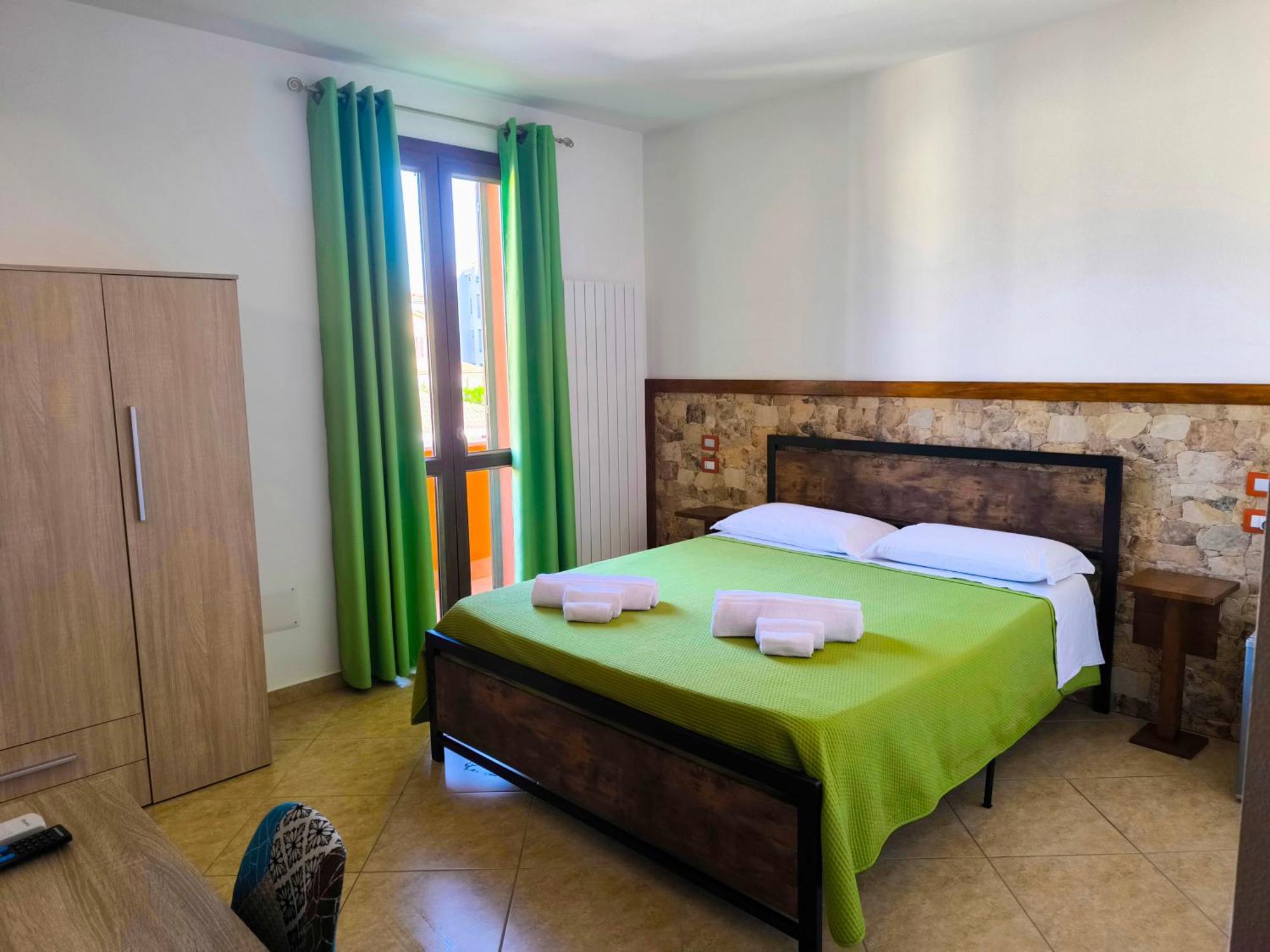 B&B Mamuthones Porto Torres Exterior photo